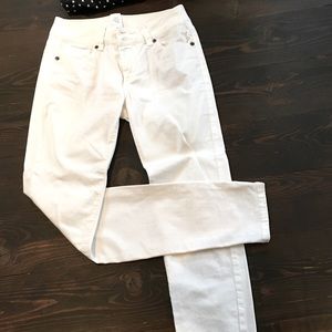 London fog, white pants. Stretch light cotton with two bottom closure